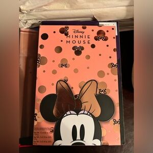 Minnie Mouse makeup palette